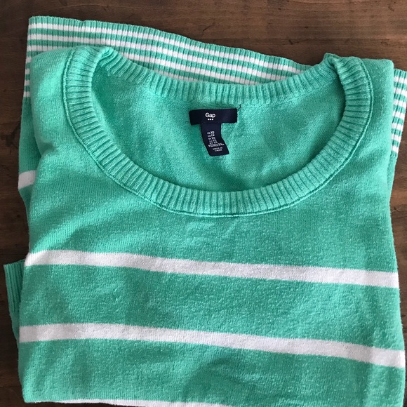 Gap sweater - Picture 3 of 4